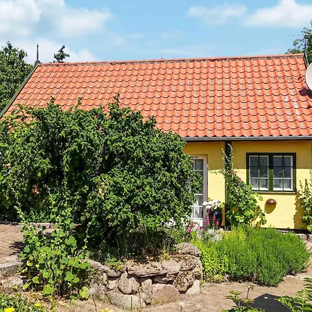 Cozy In With Wifi Holiday home Svaneke