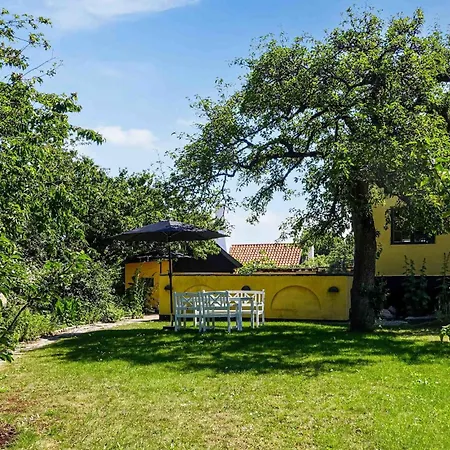 Cozy In With Wifi Holiday home Svaneke